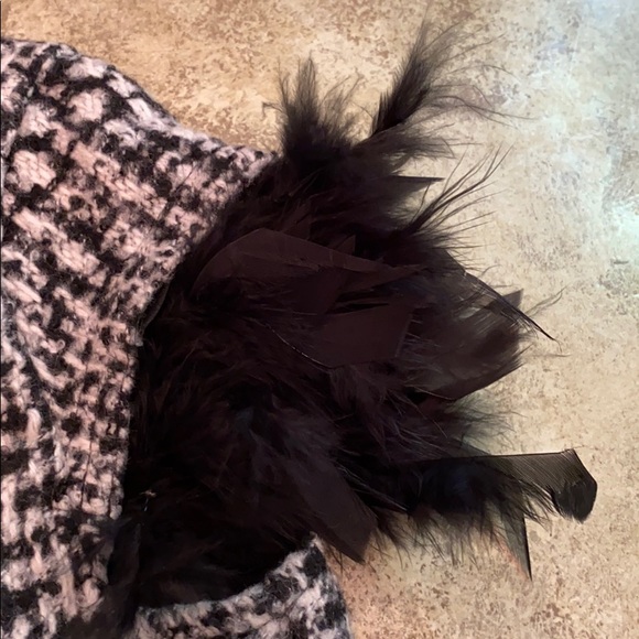 Designer Girls black and white  plaid wool dress with feathers! - Picture 4 of 7